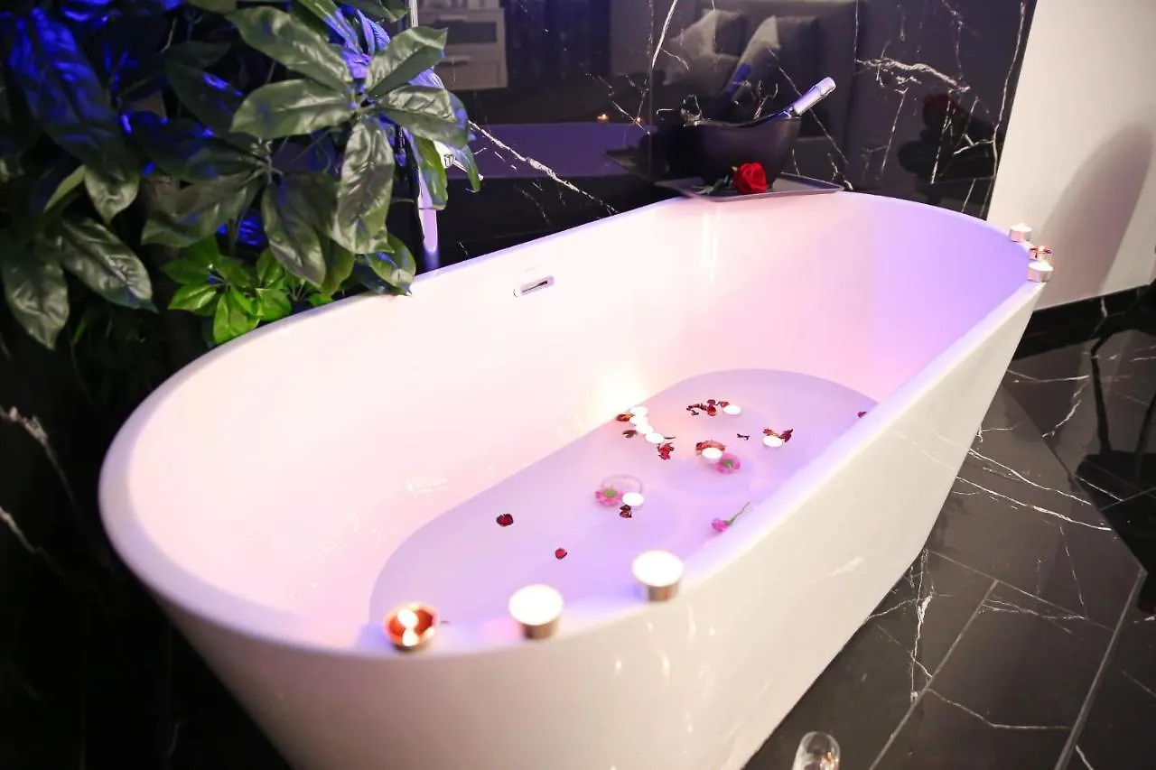 The Marble House Apartman Bari